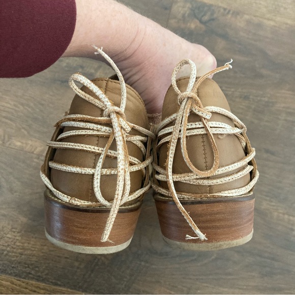 Musse & Cloud Cream Ankle Boots - Picture 7 of 9